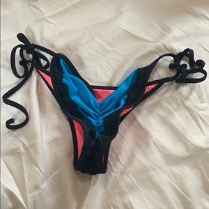 Brazilian scrunch bikini bottom.